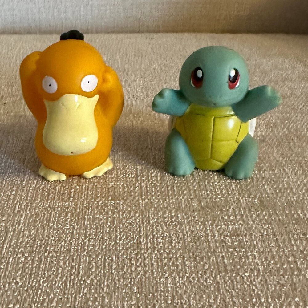 set of 2 Vintage 1999 Pokemon Burger King 2" Water Squirtter